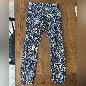 Lululemon leggings with pockets